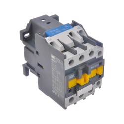 Контактор IEK КМИ 23210 32А 380В/АС3 Контактор IEK КМИ 23210 32А 380В/АС3